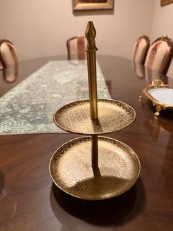Vintage Brass 2-Tier Serving Stand