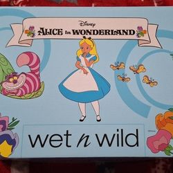Wet N Wild Alice In Wonderland Makeup And Brush Set