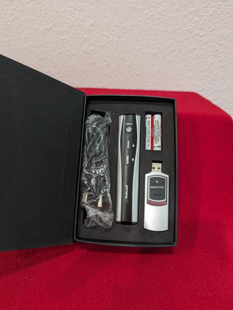 Dekcell Wireless Laser Presenter Pointer