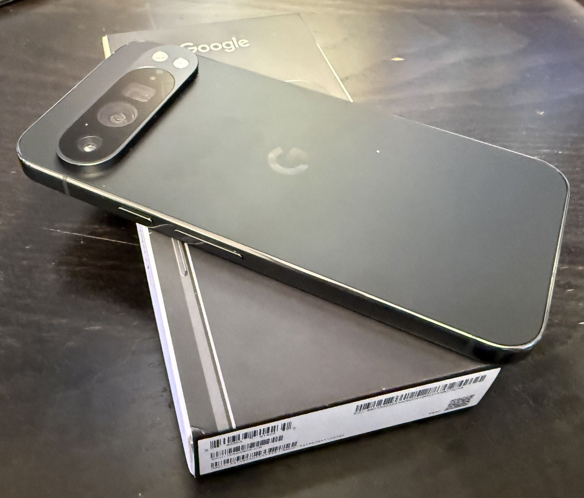 Google Pixel 9 Pro XL Factory Unlocked Like New!