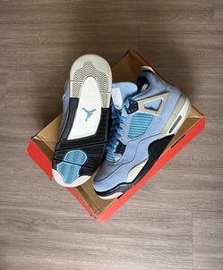Jordan 4 University Blue