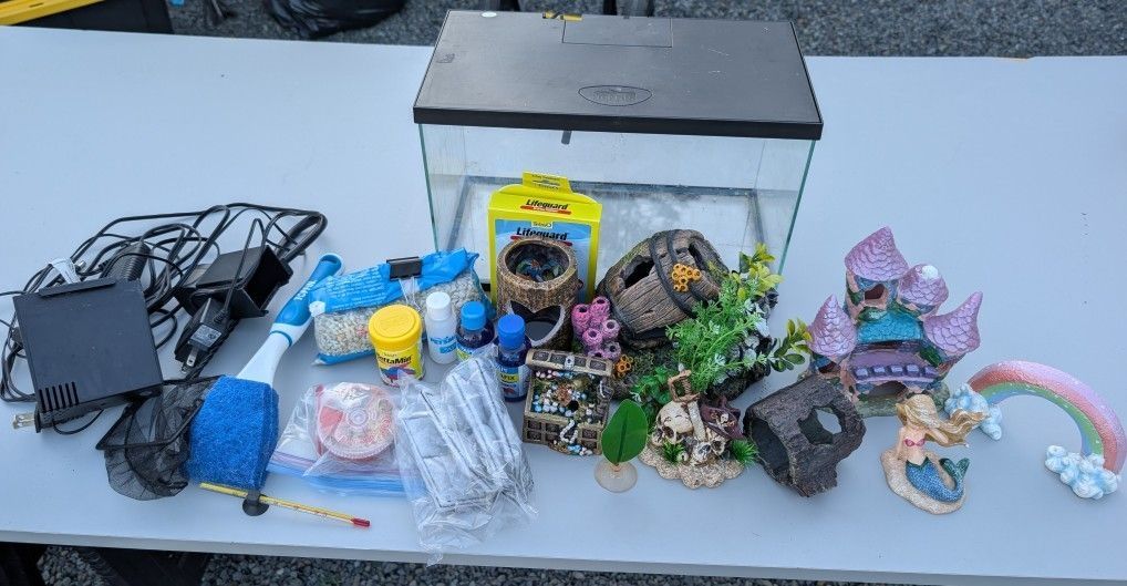 Fish Tank And Accessories
