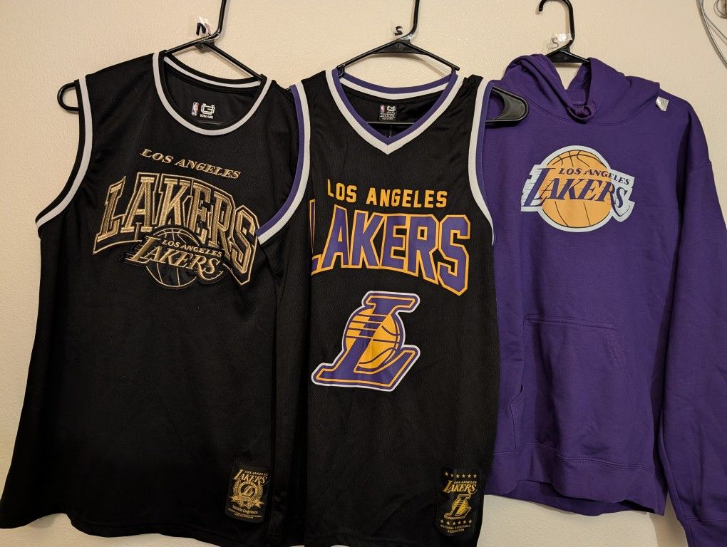 Lakers Attire