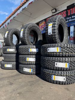 LT 285/70/R17 marca GOODYEAR las 4 llantas  nuevas instaladas y balanceadas