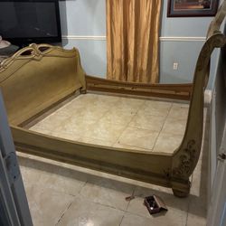 Cindy Croford Bedroom Set