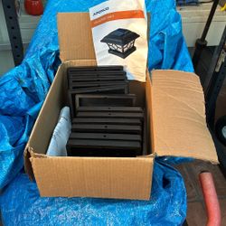 Free 12 - 6X6 Bottoms  Solor Post