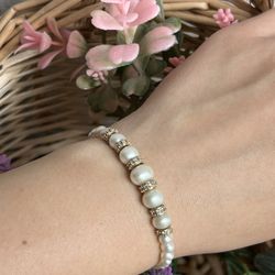 Elegant Freshwater Pearl Bracelet Gift