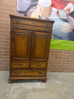 Bassett Armoire Wardrobe/ Dresser