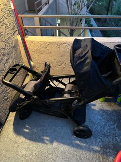 Babytrend Sit and Stand double stroller 2.0