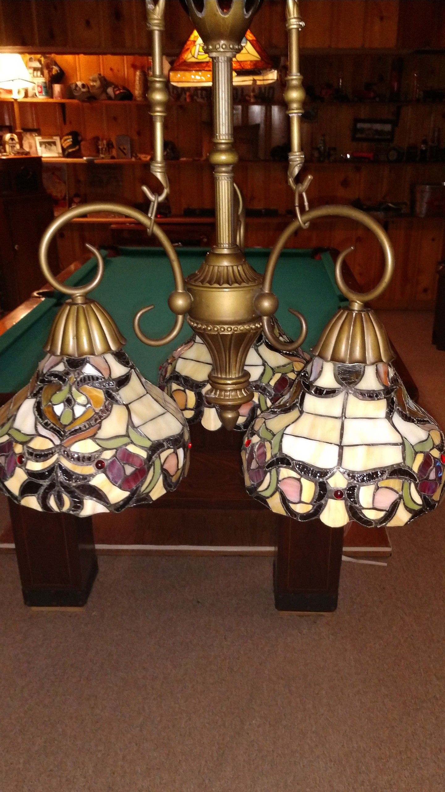 Tiffany style 3 light Chandelier