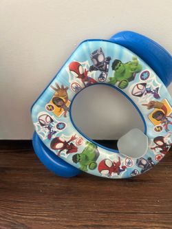 Potty seat trainer with hook