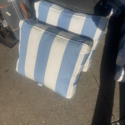 Front gate Cushions For Sale