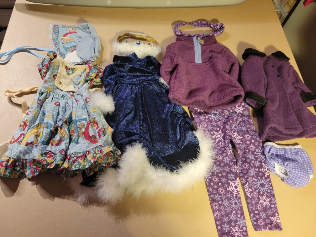 18 In Doll Outfits