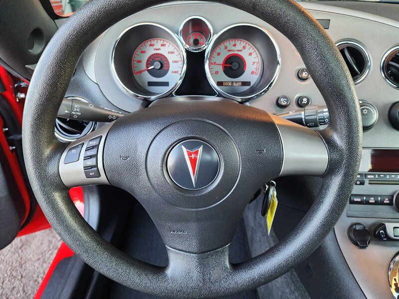 2008 Pontiac Solstice