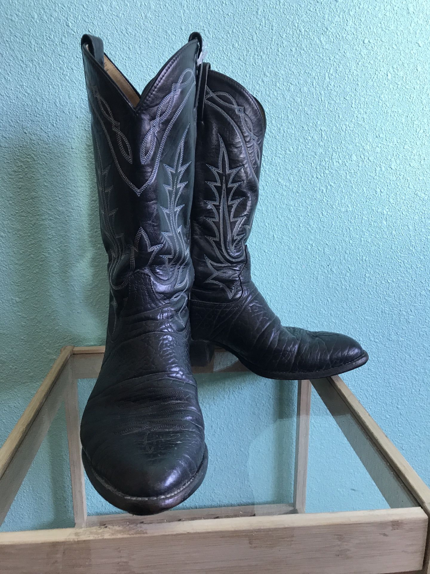 Tony Lama Cowboy Boot Size 8.5 EE - Black - Men