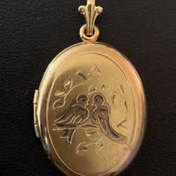 Gold Love Bird Locket Pendant 