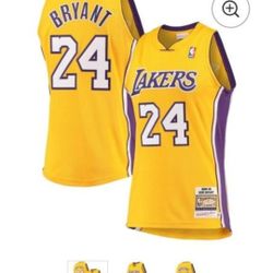 LAKERS KOBE BRYANT LOS ANGELES JERSEY $50. CASH PLEASE 