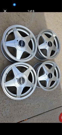 O.Z racing Fittipaldi 15x6 wheels