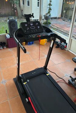 Broken Treadmill (For parts only]
