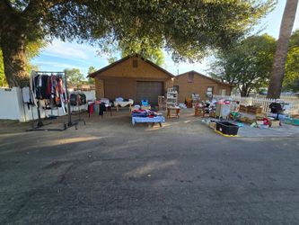 YARD SALE 32657 Wildomar Trail