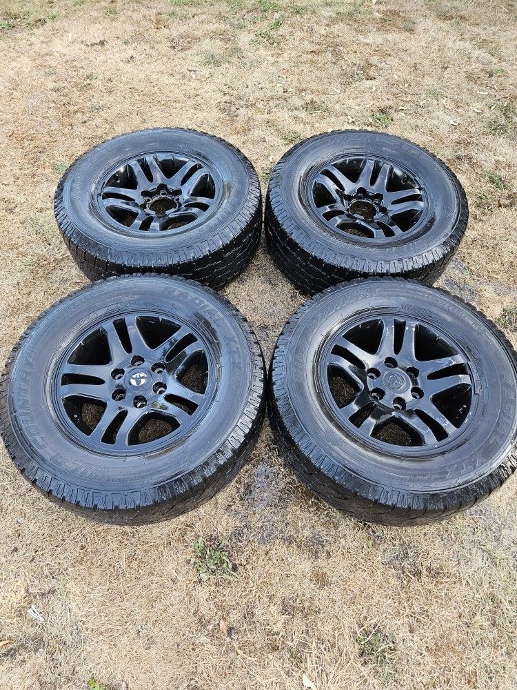 6 Lug Toyota Rims for Sale in Tacoma, WA - OfferUp