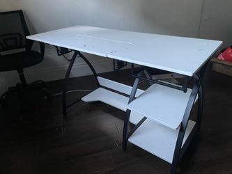 Work Desk w chair