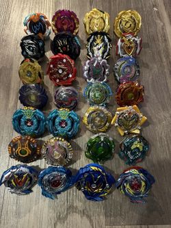 Beyblade Burst Lot