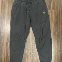 Nike Tech Fleece Men’s Size medium 