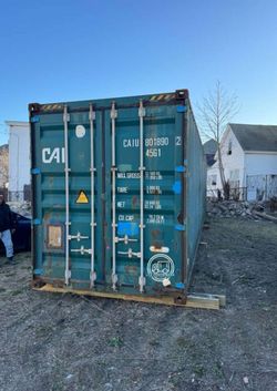 Cargo Worthy Shipping Containers 