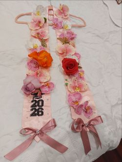Graduation flower sash
