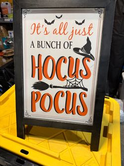 Hocus Pocus Halloween Decorative Sign