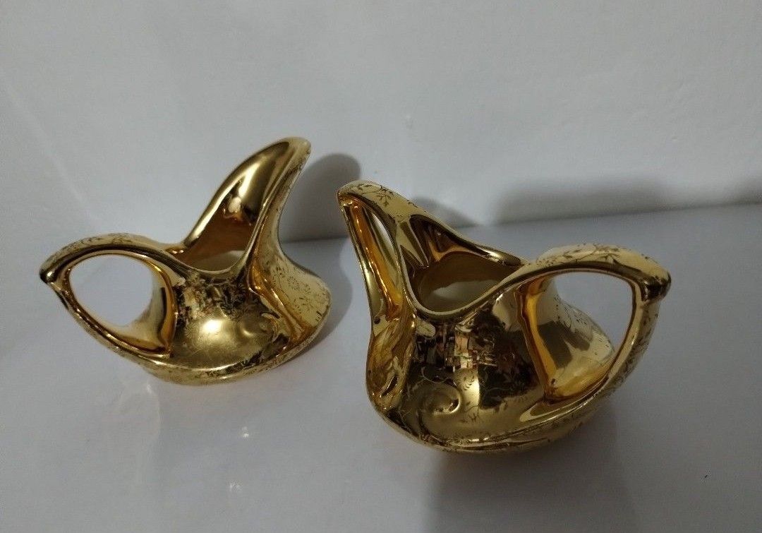 MC - VTG 22 KT PORCELAIN CREAMER SET 4"×2 