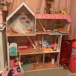 Doll House 
