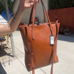 Leather bag (BANANA REPUBLIC)