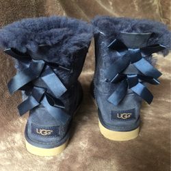 Kids UGG Bailey Bow Navy Size 13