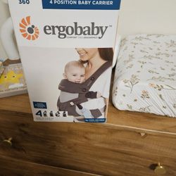Ergobaby