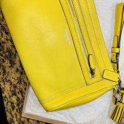 Vintage Coach Clutch Y2K Purse Woman’s Handbag 