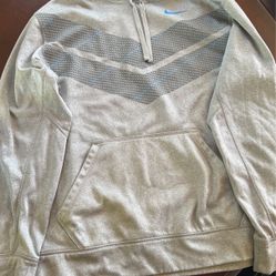 Nike Sweatshirt