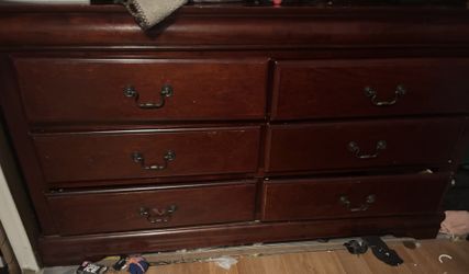 Drawers Chest