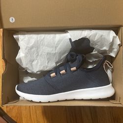 Adidas Cloudform 2.0 Size 6.5 (W)