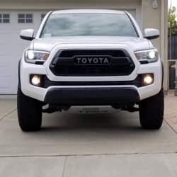 9005 LED Headlight Bulbs, 350% Brighter, HB3 LED High Beam, Mini Size LED Headlight Conversion Kit, 6000K Cool White 