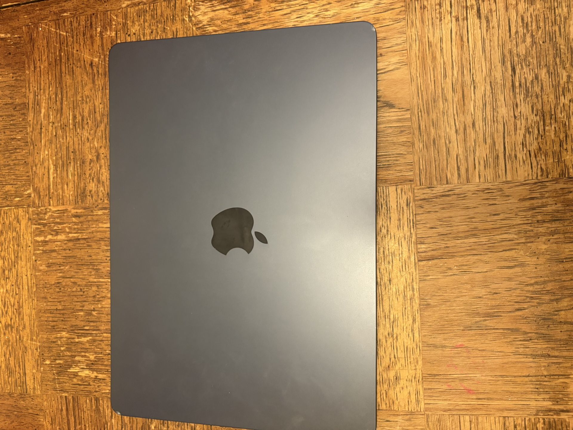 MacBook Air : 13 Inches