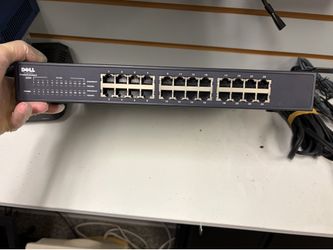 24-Port 10/100 Switches