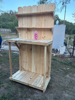Potting bench