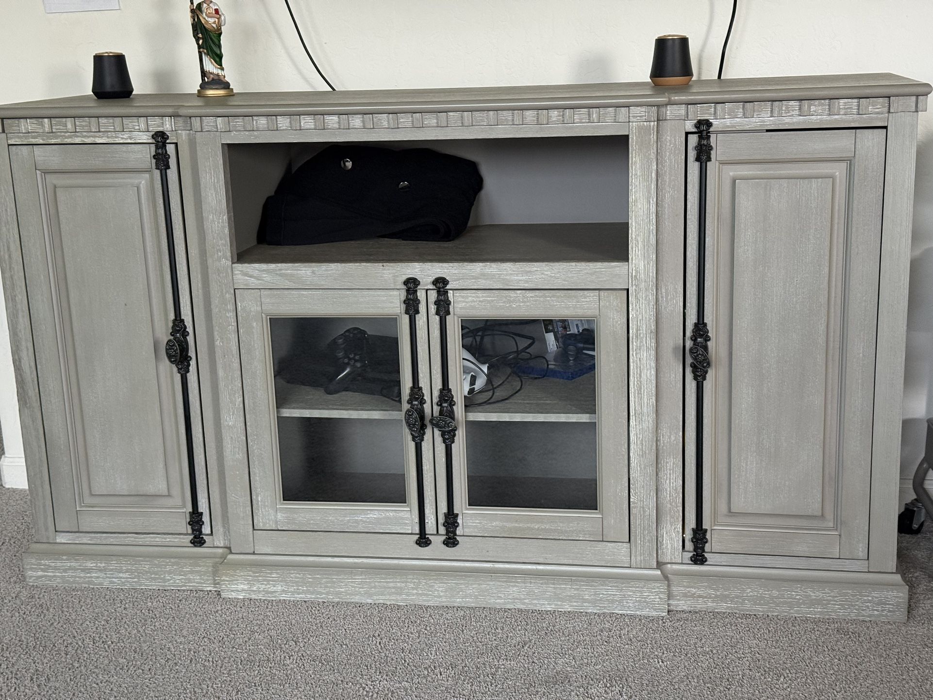 Tv Stand / Console