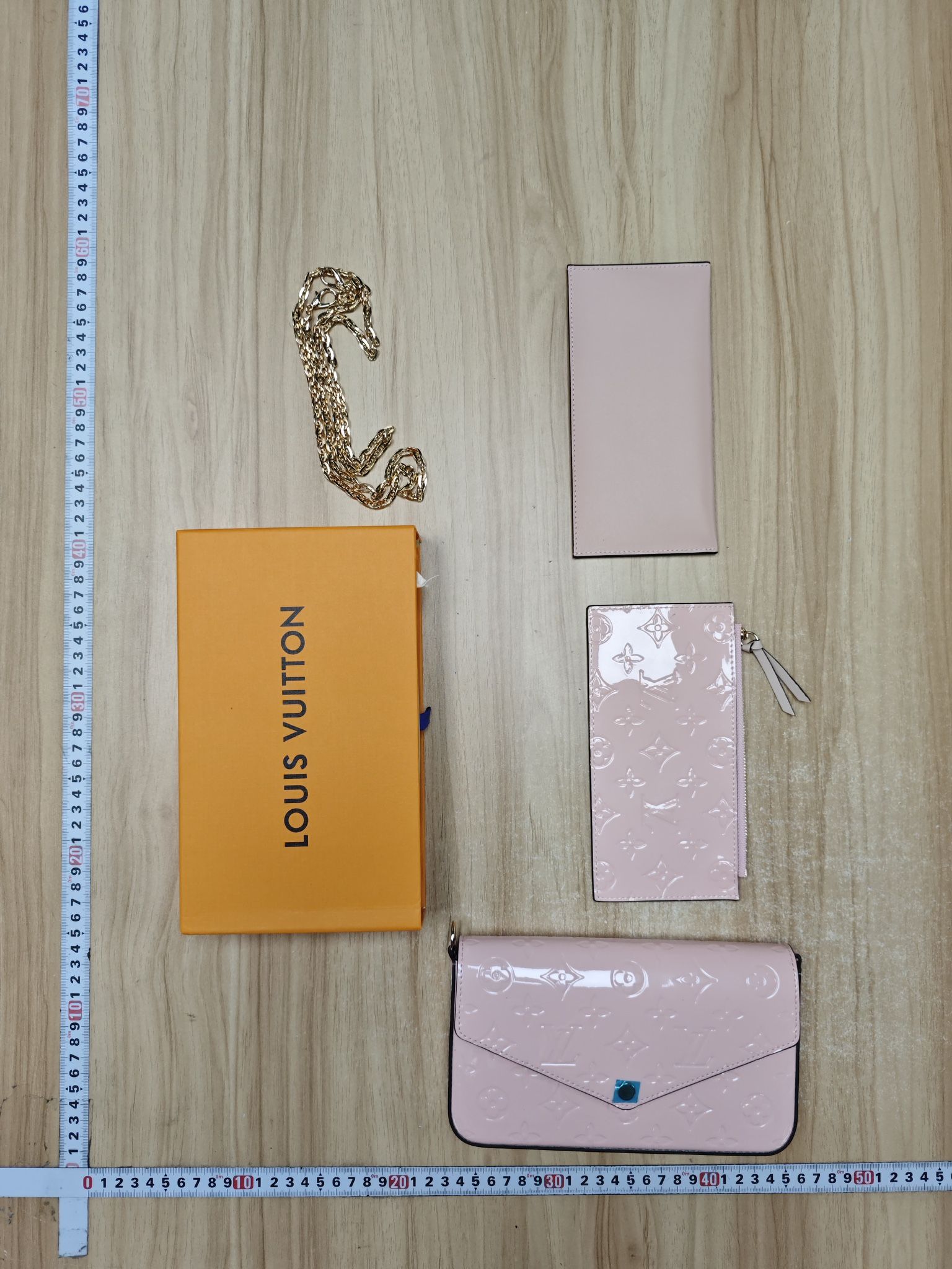 Louis Vuitton Monogram
