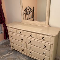 9 Drawer Wood Chest