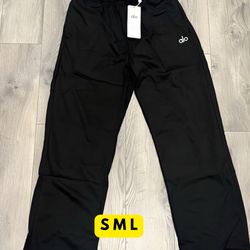 Alo Yoga Sweatpants – Gray | Sizes S/M/L | Brand New | Relaxed Fit