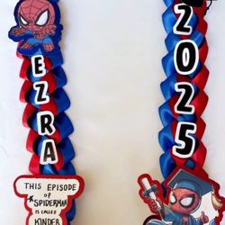 Kinder Graduation Lei