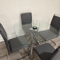5 Piece Dining Table